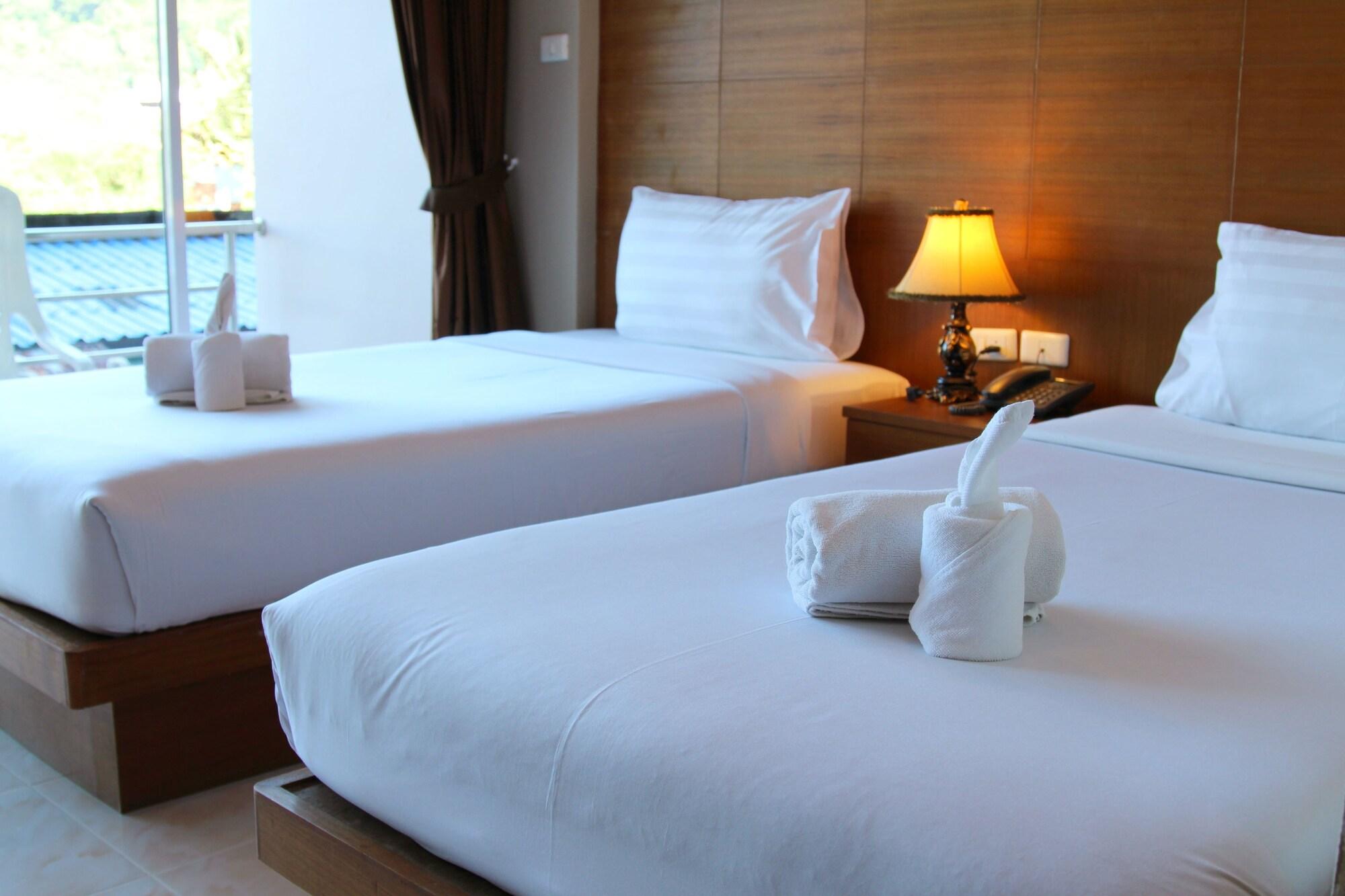 Good Nice Hotel Patong Ngoại thất bức ảnh