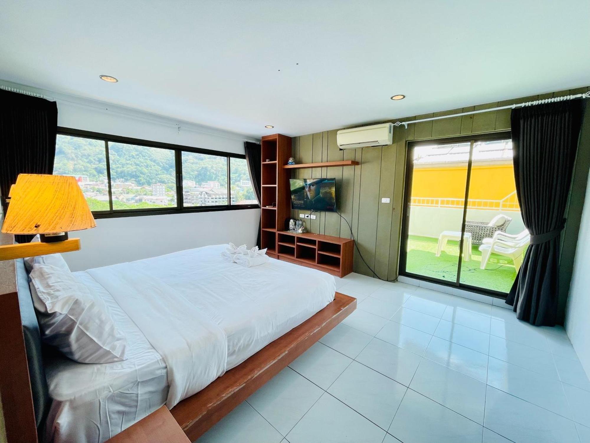 Good Nice Hotel Patong Ngoại thất bức ảnh