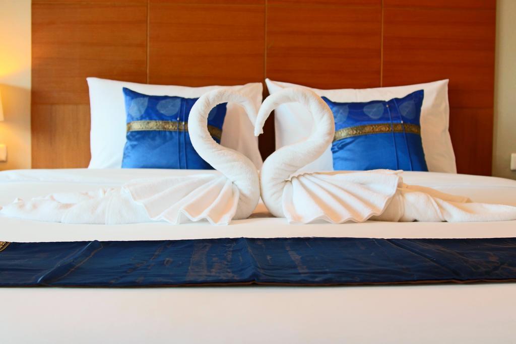 Good Nice Hotel Patong Ngoại thất bức ảnh