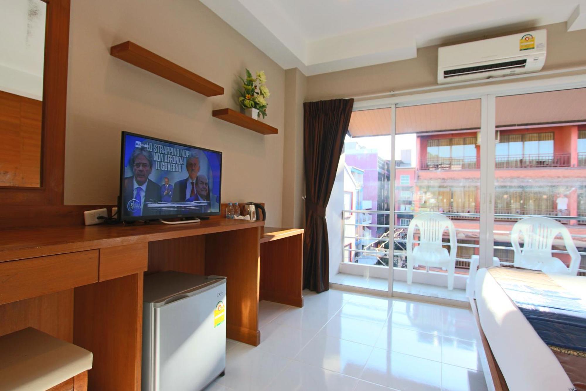 Good Nice Hotel Patong Ngoại thất bức ảnh